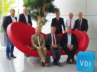 New Advisory Board Powertrain and Energy Management (Picture: VDI e.V.)
